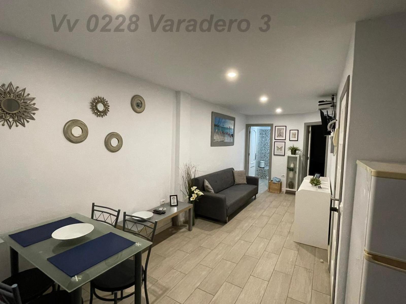 Apartamentos Varadero en primera línea de mar Playa La Restinga Exterior foto